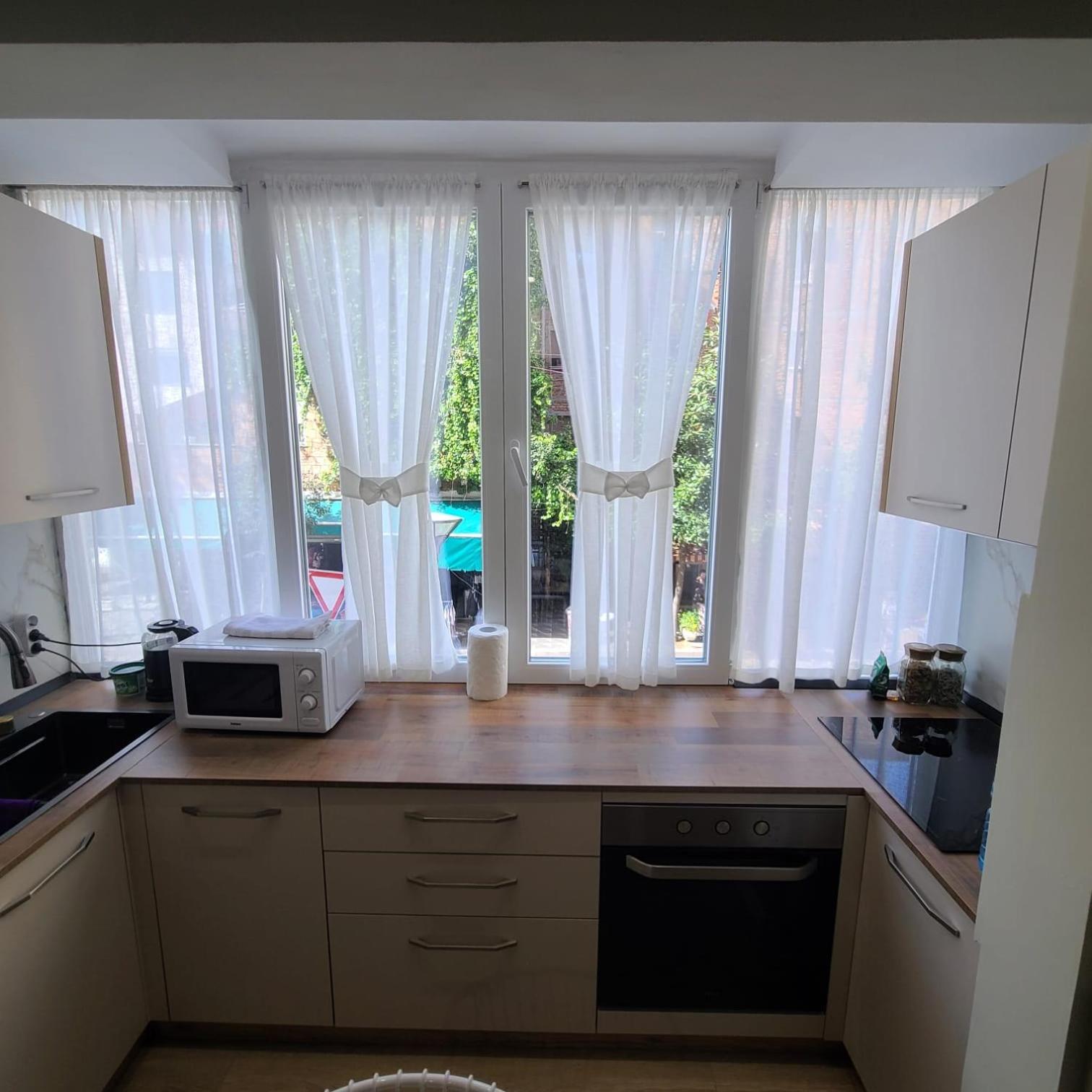 Tesa Apartment, Accommodates 4, Next To Center, With Ac And Wifi Apartament